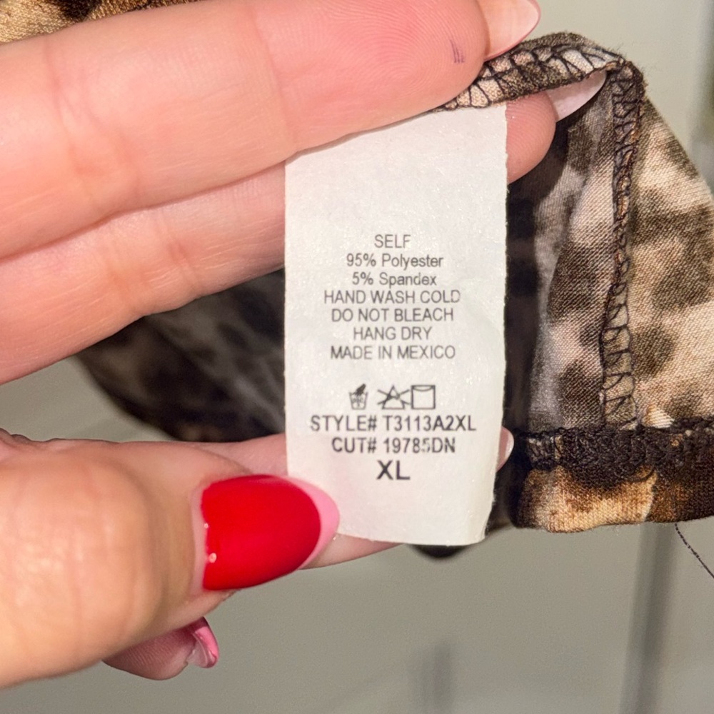 White Birch Leopard Print Blouse - Picture 7 of 8